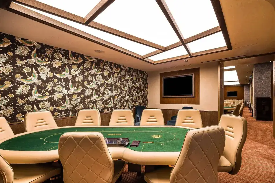 Rooms poker haut de gamme agréées ANJ